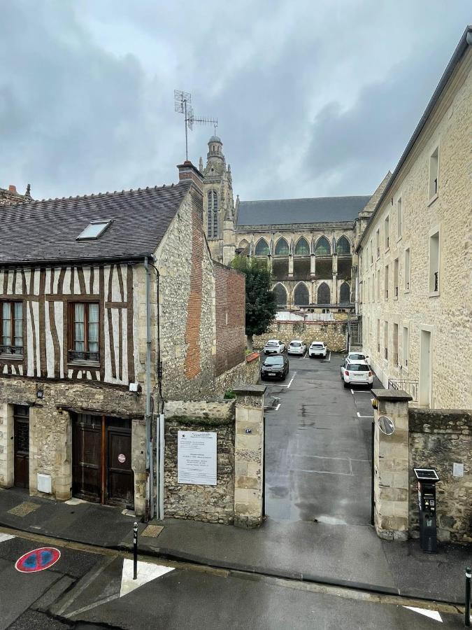 Le Logis Des Remparts - Hyper Centre Apartment Compiegne Luaran gambar